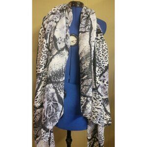 NWT modal scarf Lulla Collection by Bindya Animal Print 70X34"